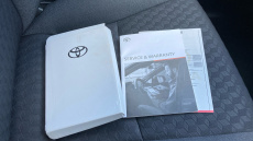 Toyota Yaris 1.5 Hybrid Design 5dr CVT Hybrid Hatchback